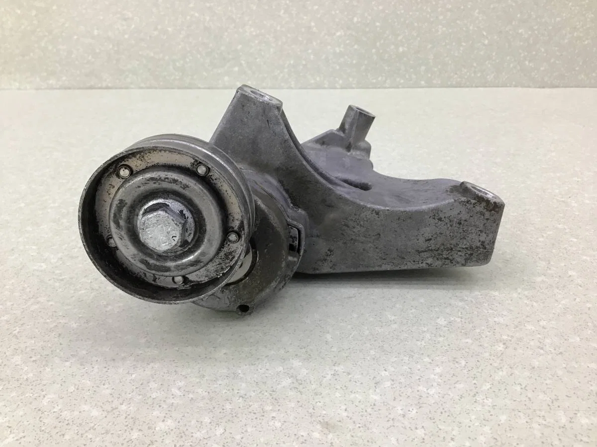 Кронштейн кондиционера Volkswagen Polo Sed 5 (6C1) 2010-2020 [6RF260885] - миниатюра 4