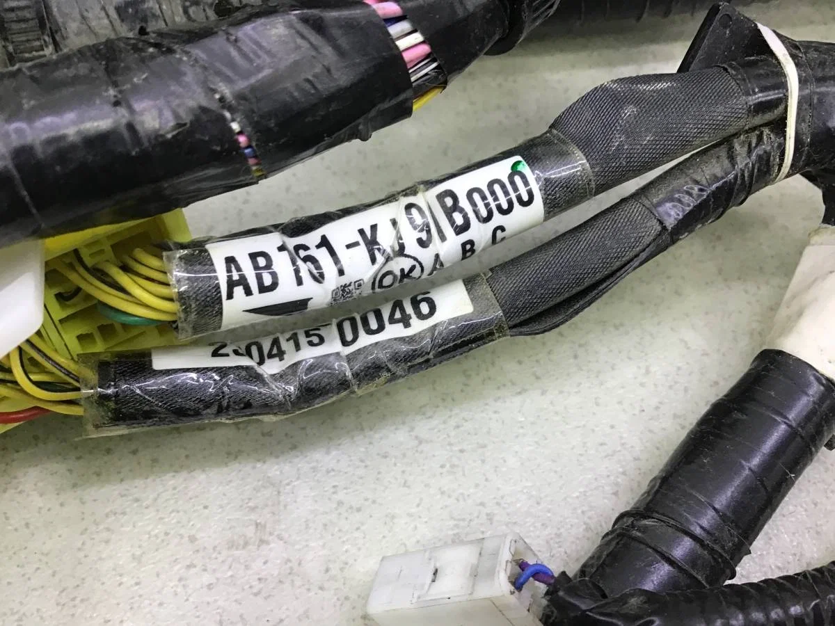 Проводка салона Toyota Hilux (GUN125L, GUN126L, TGN126) 2015-н.в. [82161KKA40] - миниатюра 9