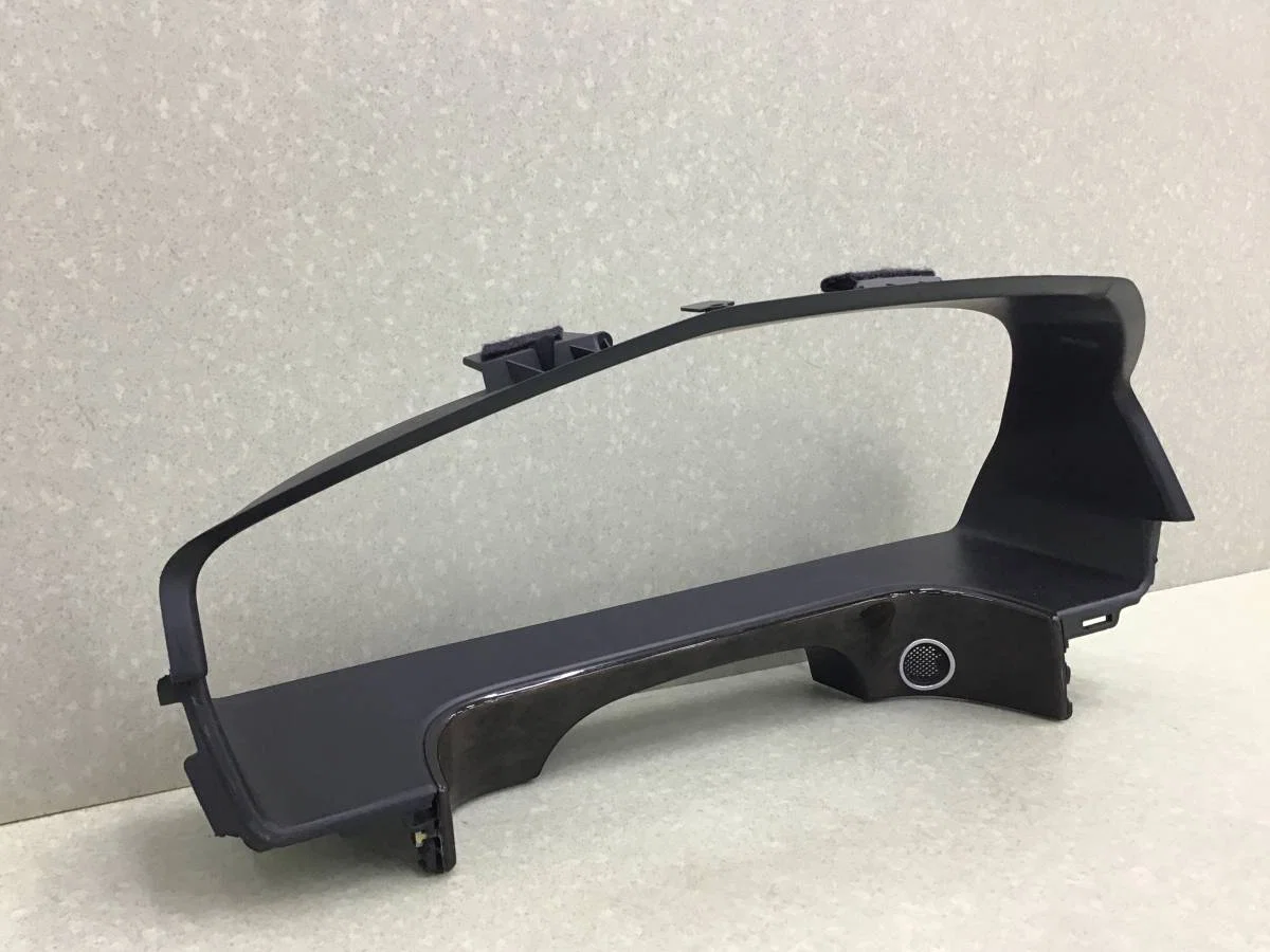 Накладка торпедо Mercedes-Benz E-Class (W212) 2009-2016 [A2126800007] - миниатюра 2