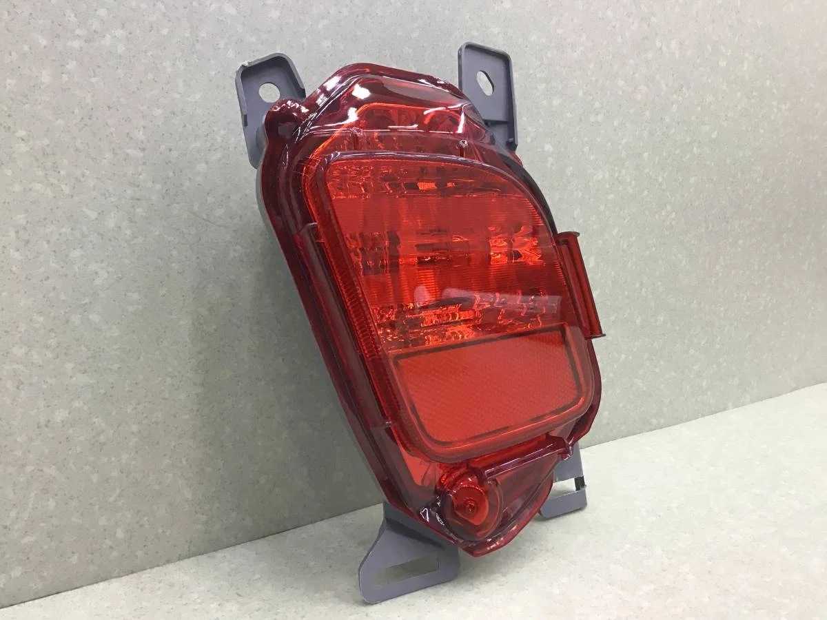 Фонарь задний в бампер правый Toyota Highlander (U50) 2013-2020 [ST1124006R] - миниатюра 2