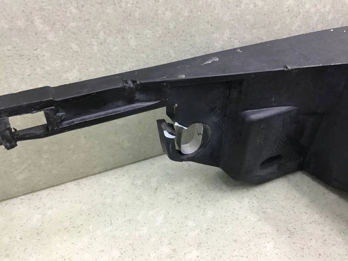 Кронштейн переднего бампера Opel Astra J (P10) 2009-2015 [13264604] - миниатюра 4