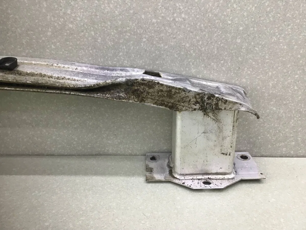 Усилитель заднего бампера Opel Astra J (P10) 2009-2015 [12845381] - миниатюра 10