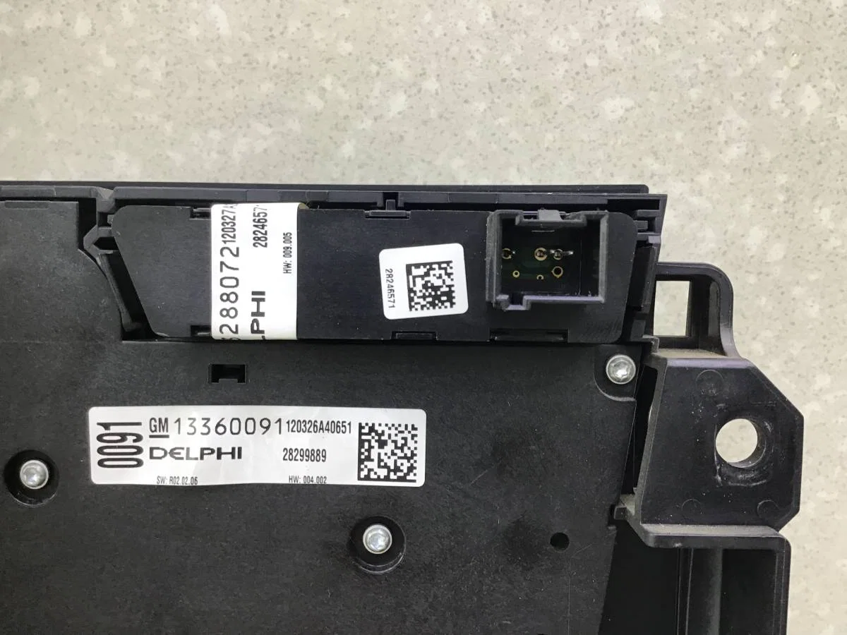 Блок управления магнитолой  Opel Astra J (P10) 2009-2015 [13360091] - миниатюра 10