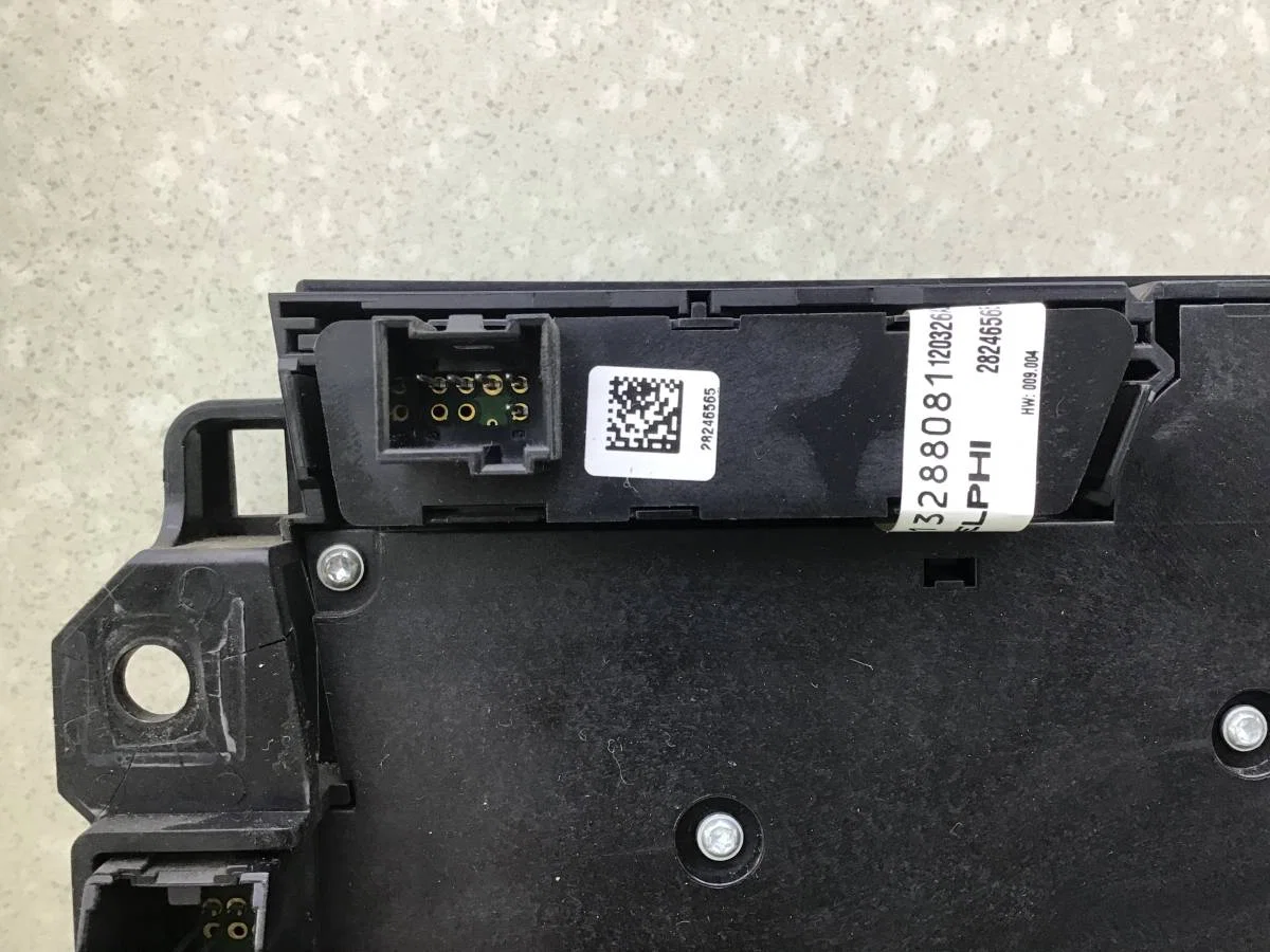 Блок управления магнитолой  Opel Astra J (P10) 2009-2015 [13360091] - миниатюра 9