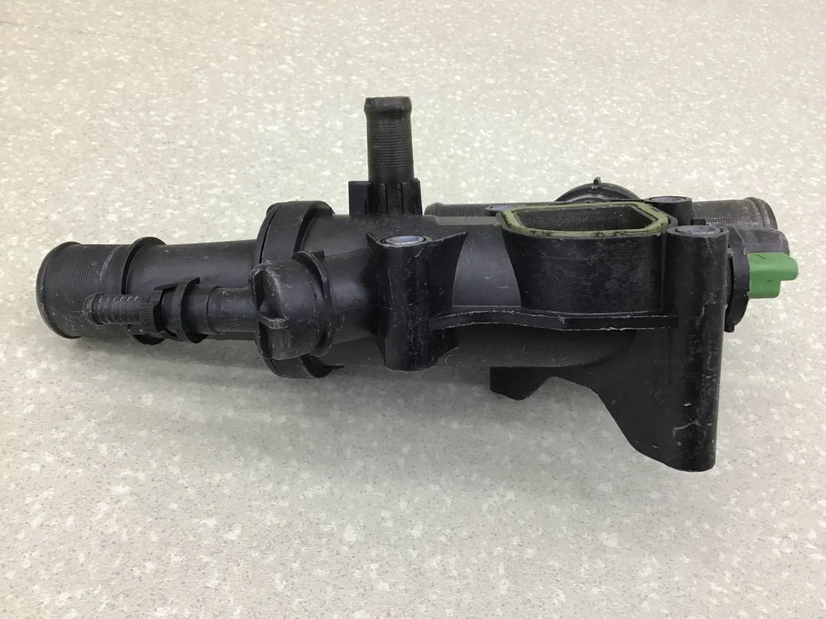 Корпус термостата Citroen C5 2008-2016 [9656182980] - миниатюра 4