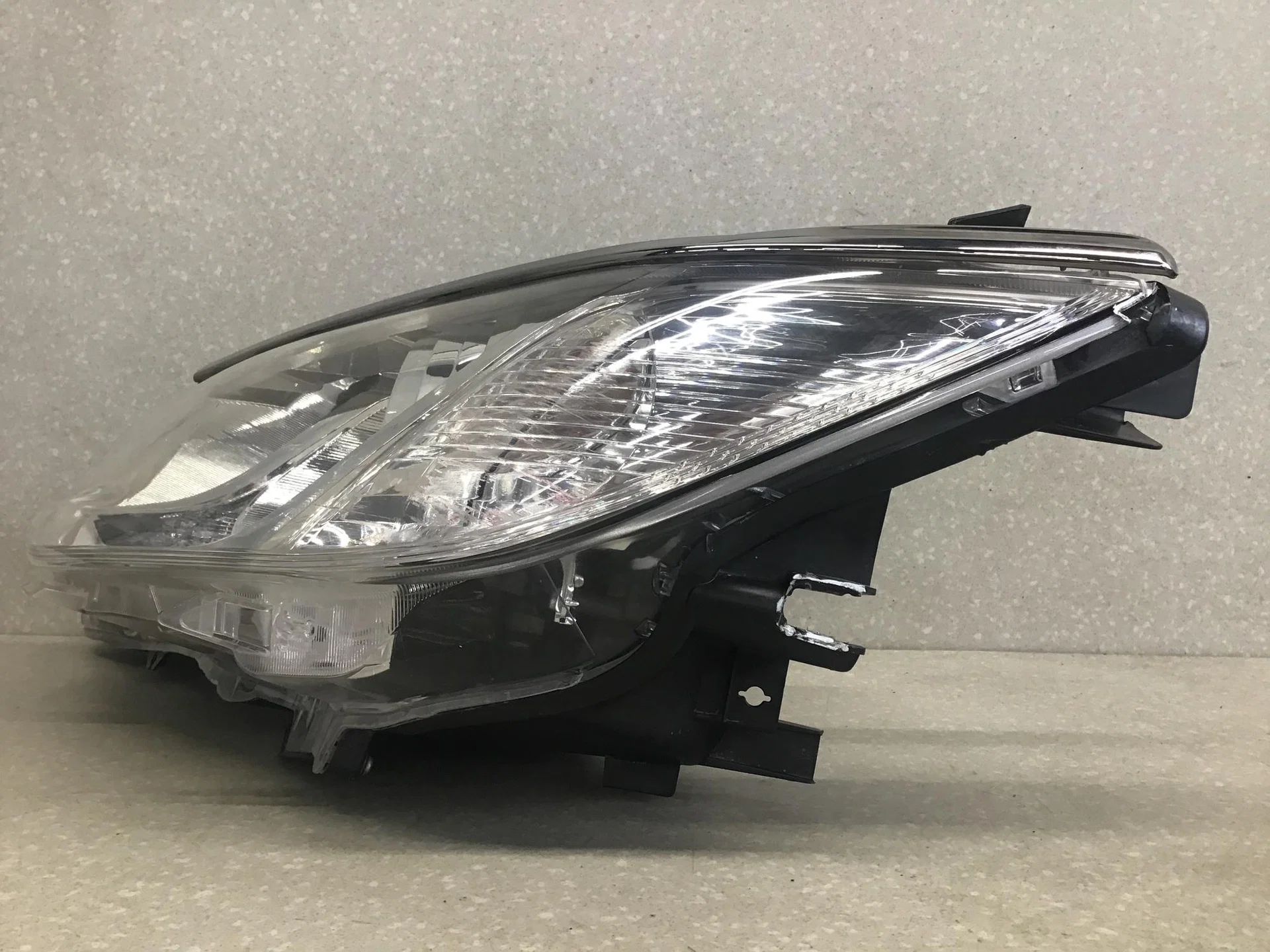 Фара левая, Toyota Camry XV50 2011-2017 [8117033881] - миниатюра 3