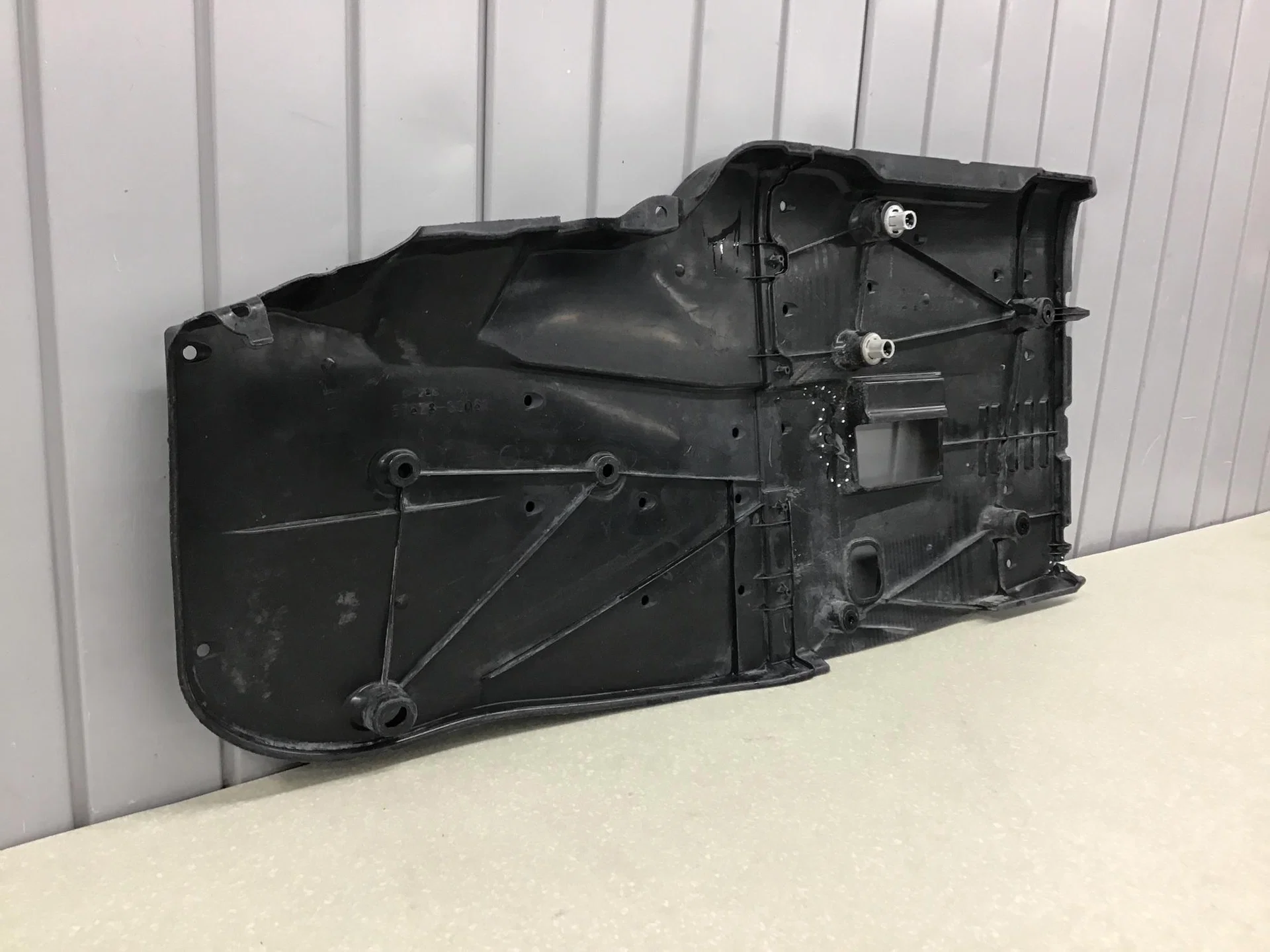 Пыльник (кузов наружные), Lexus GS 300H/350/450 2012> [5762730061] - миниатюра 7