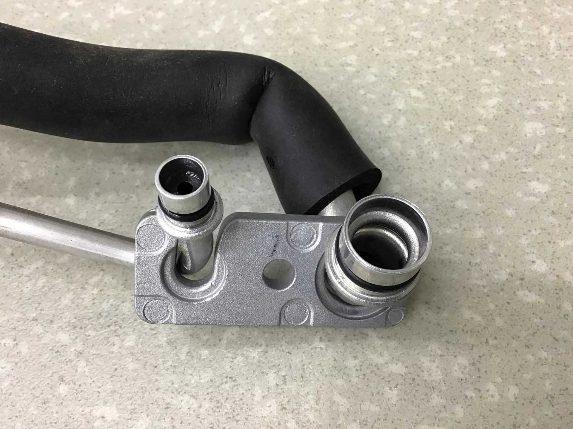 Трубка кондиционера, Toyota Highlander II 2007-2013 [8871048290] - миниатюра 4