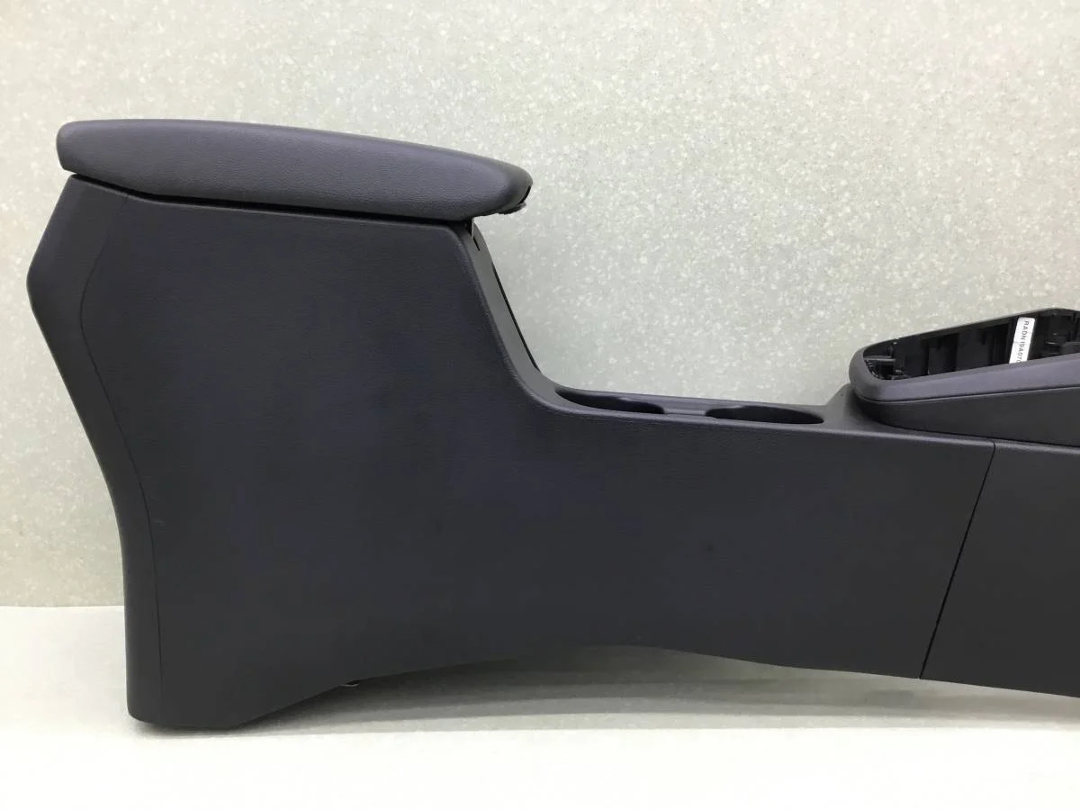 Консоль центральная Hyundai Elantra (AD) 2015> [84610F2AA0] - миниатюра 4