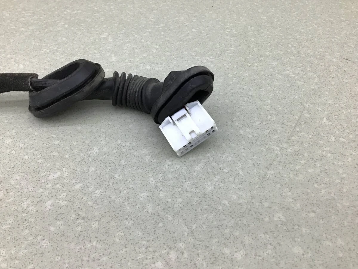 Проводка двери Hyundai i40 (VF) 2011> [916503Z080] - миниатюра 3