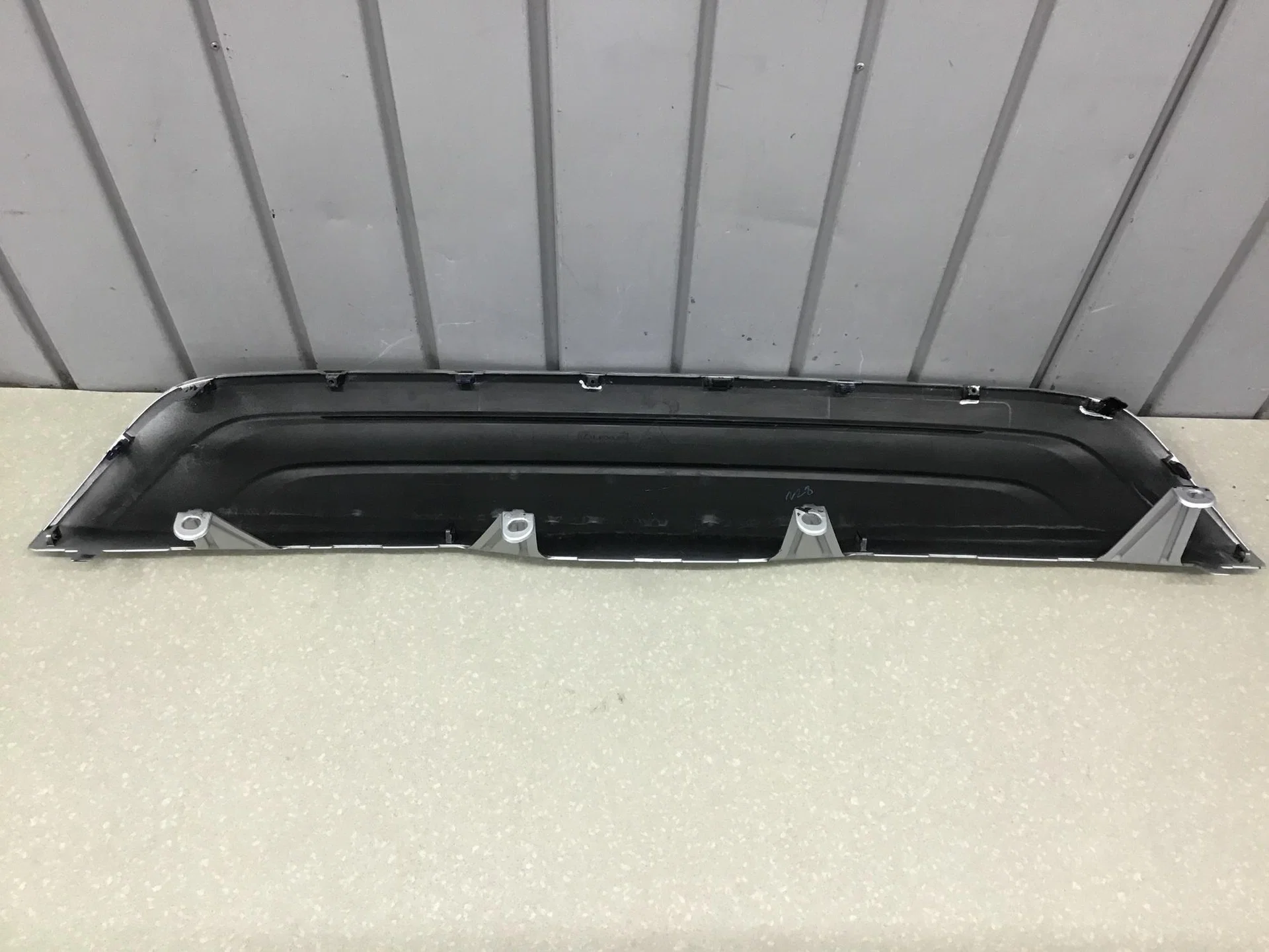 Накладка заднего бампера, Lexus RX 350 2016> [5210848070] - миниатюра 6