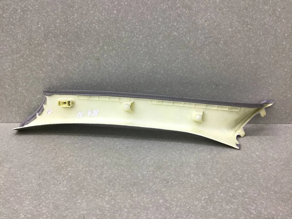 Обшивка стойки BMW X1 E84 2009-2015 [51432990774] - миниатюра 6
