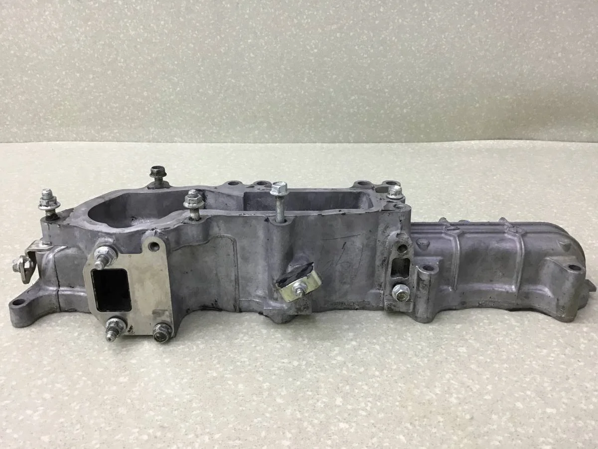Коллектор впускной Isuzu NQR 2005> [8981156671] - миниатюра 2