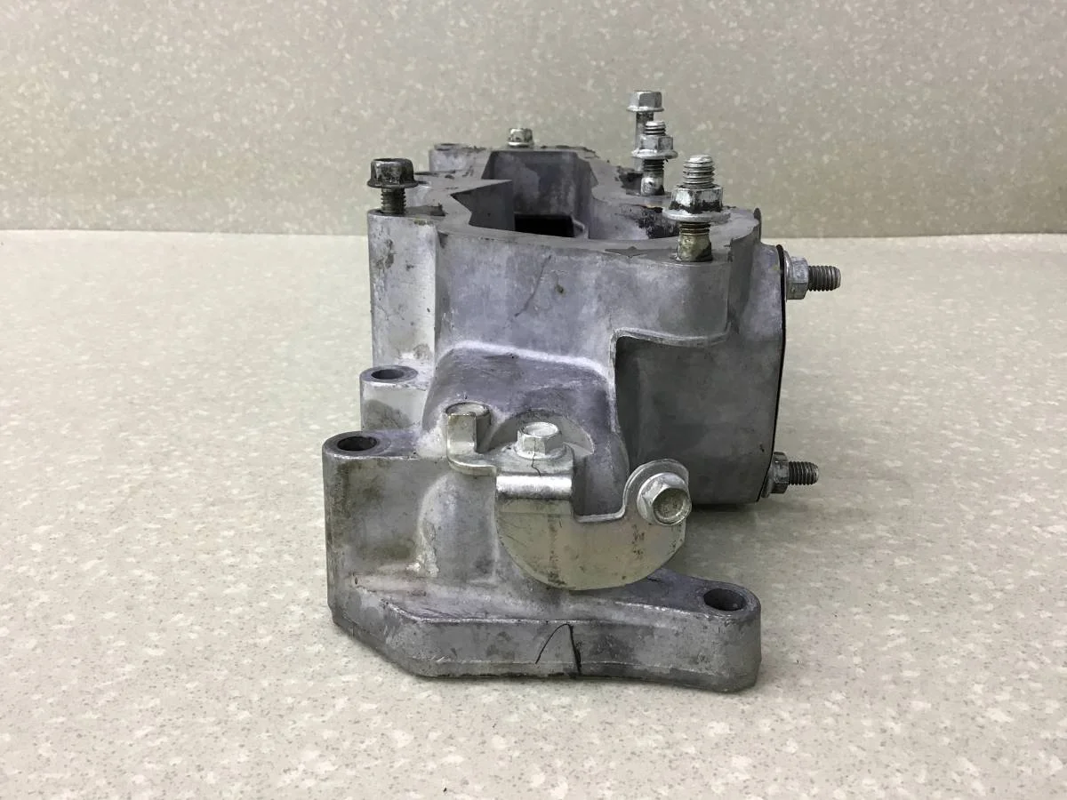 Коллектор впускной Isuzu NQR 2005> [8981156671] - миниатюра 6