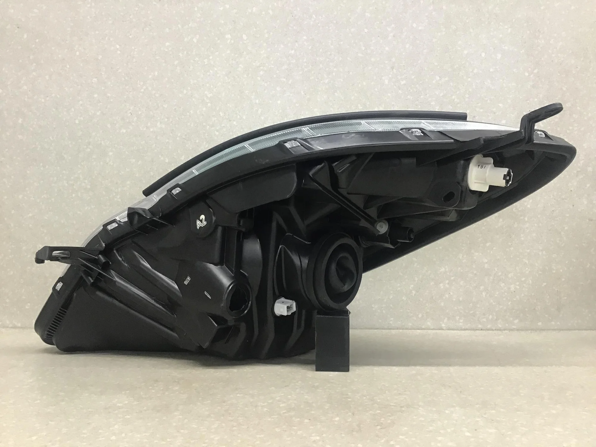 Фара правая Toyota Vitz P90 2005-2011 [8111052A20] - миниатюра 6