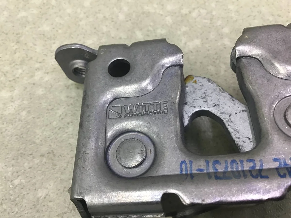 Замок капота BMW X3 F25 2010-2017 [51237210731] - миниатюра 7