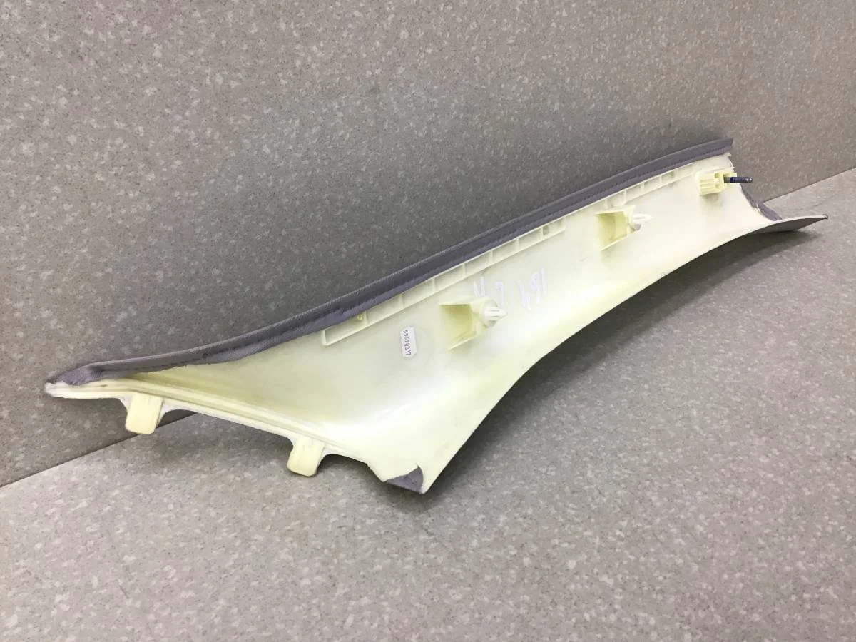 Обшивка стойки BMW X1 E84 2009-2015 [51432990773] - миниатюра 7