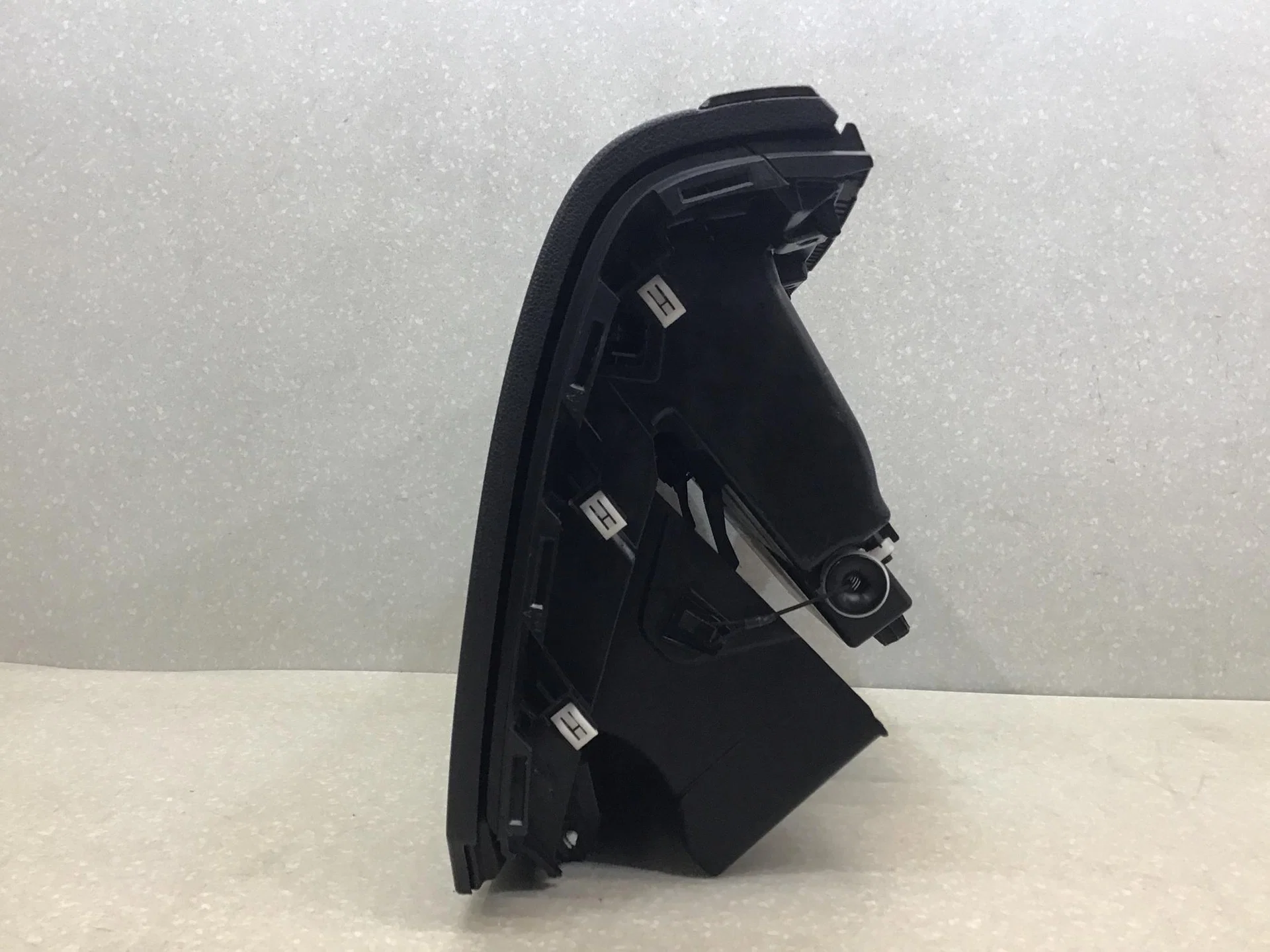 Бардачок, Ford America Explorer 2011> [BB5Z7804338BC] - миниатюра 6