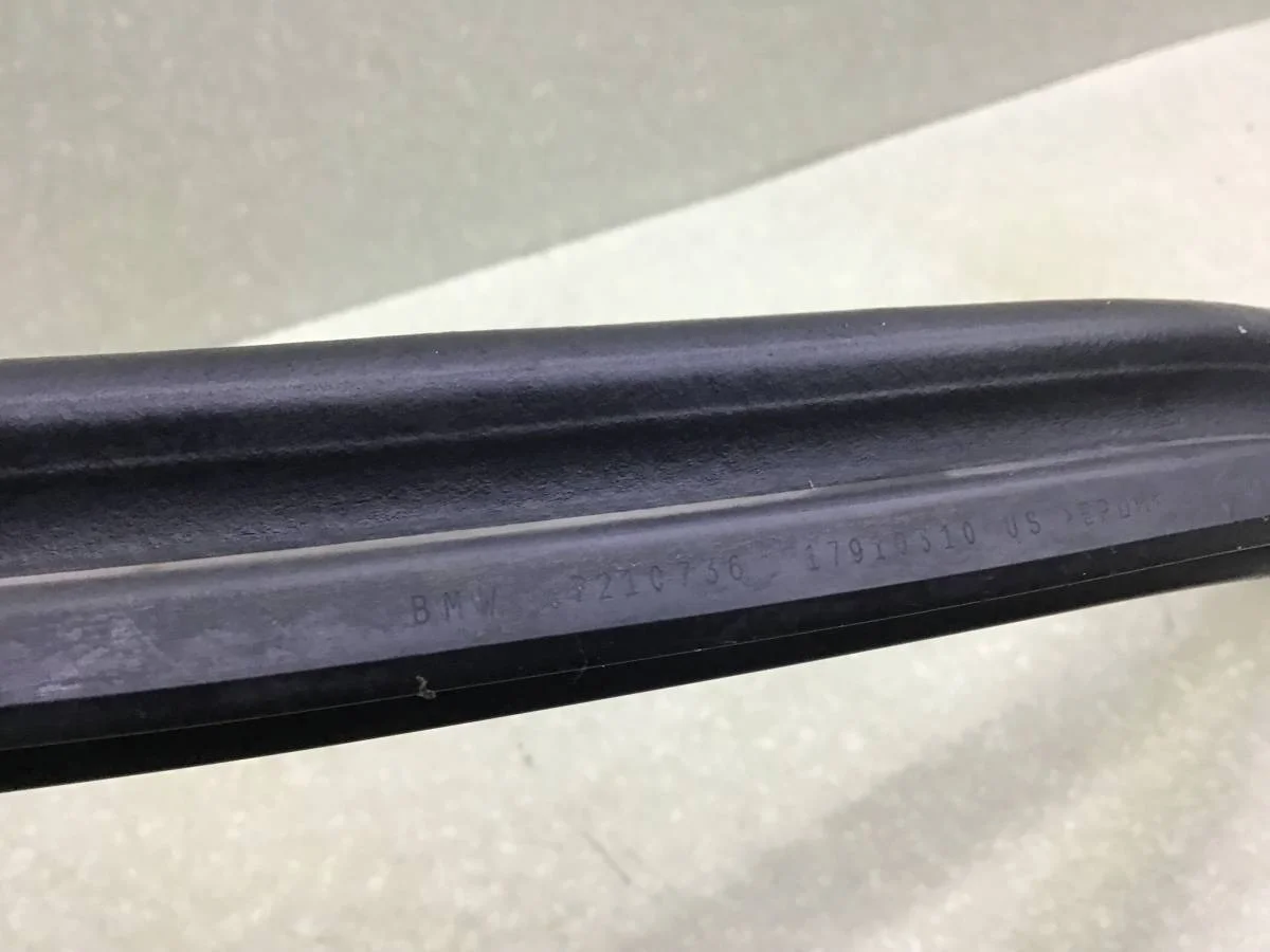 Уплотнитель капота BMW X3 F25 2010-2017 [51767210736] - миниатюра 3