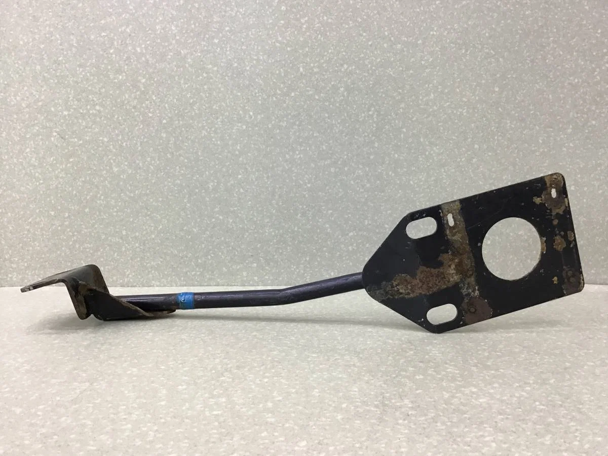 Кронштейн (сопут. товар) MAN 4-Serie TGA 2000-2008 [81612435419] - миниатюра 2