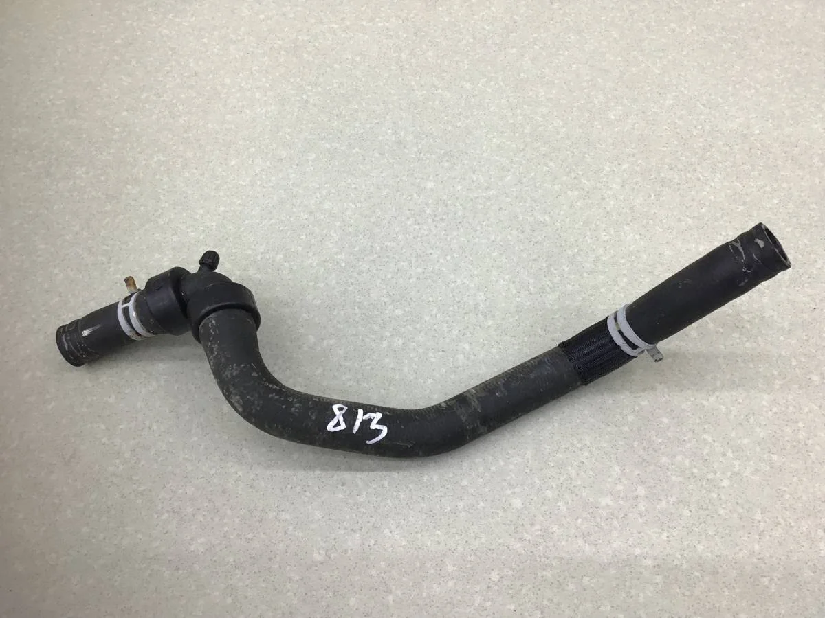 Патрубок отопителя Renault Logan (2) 2014> [924101862R] - миниатюра 2