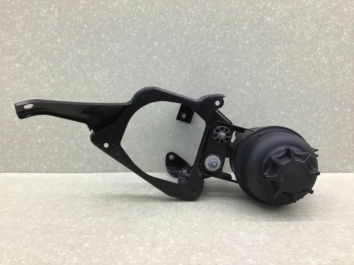 Бачок гидроусилителя BMW X1 E84 2009-2015 [32416851217] - миниатюра 5