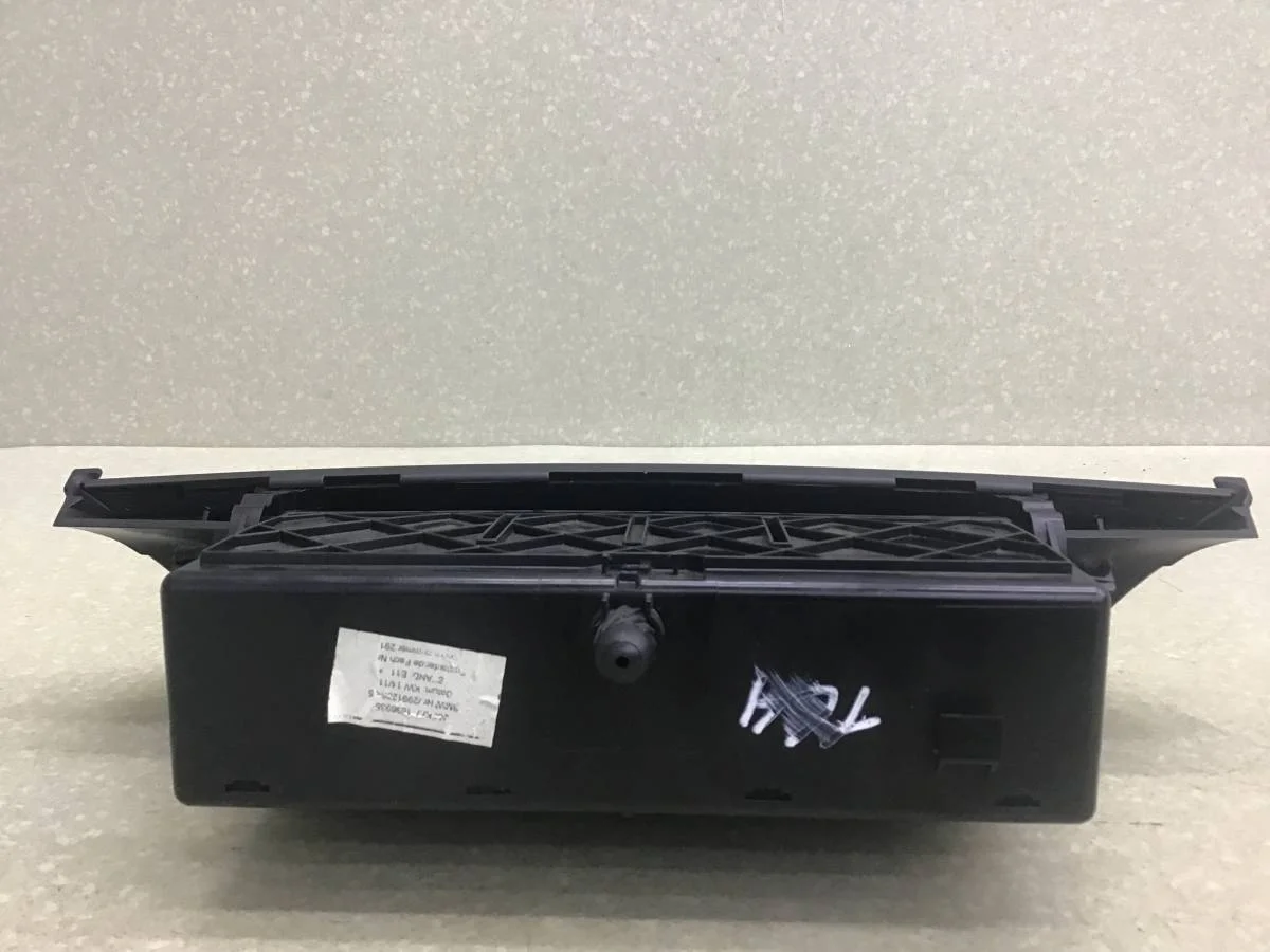 Бардачок BMW X1 E84 2009-2015 [51452993616] - миниатюра 4