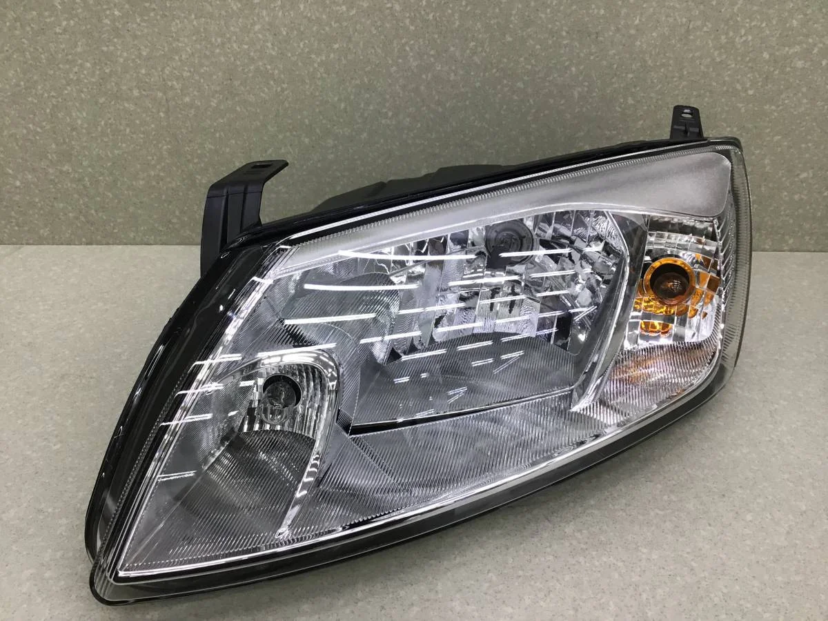 Фара левая Lada Granta (2190) 2011-н.в. [21900371101100] - миниатюра 2