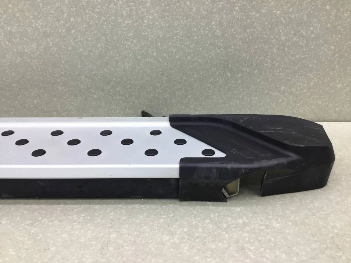 Подножка правая Nissan Qashqai (J10) 2006-2013 [D173AL41045] - миниатюра 5