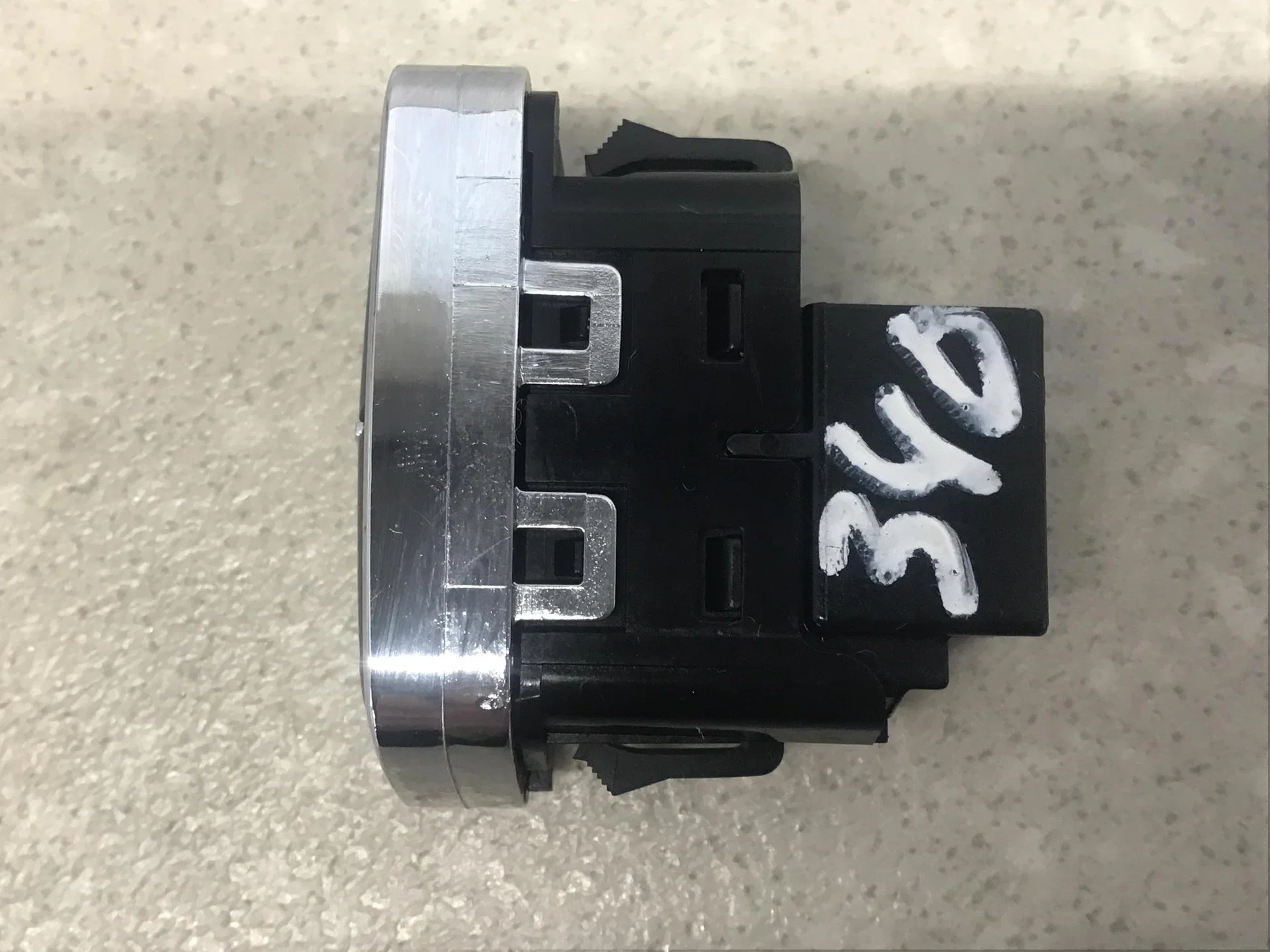 Кнопка многофункциональная, Ford Kuga 2012> [BB5T14017DC] - миниатюра 4