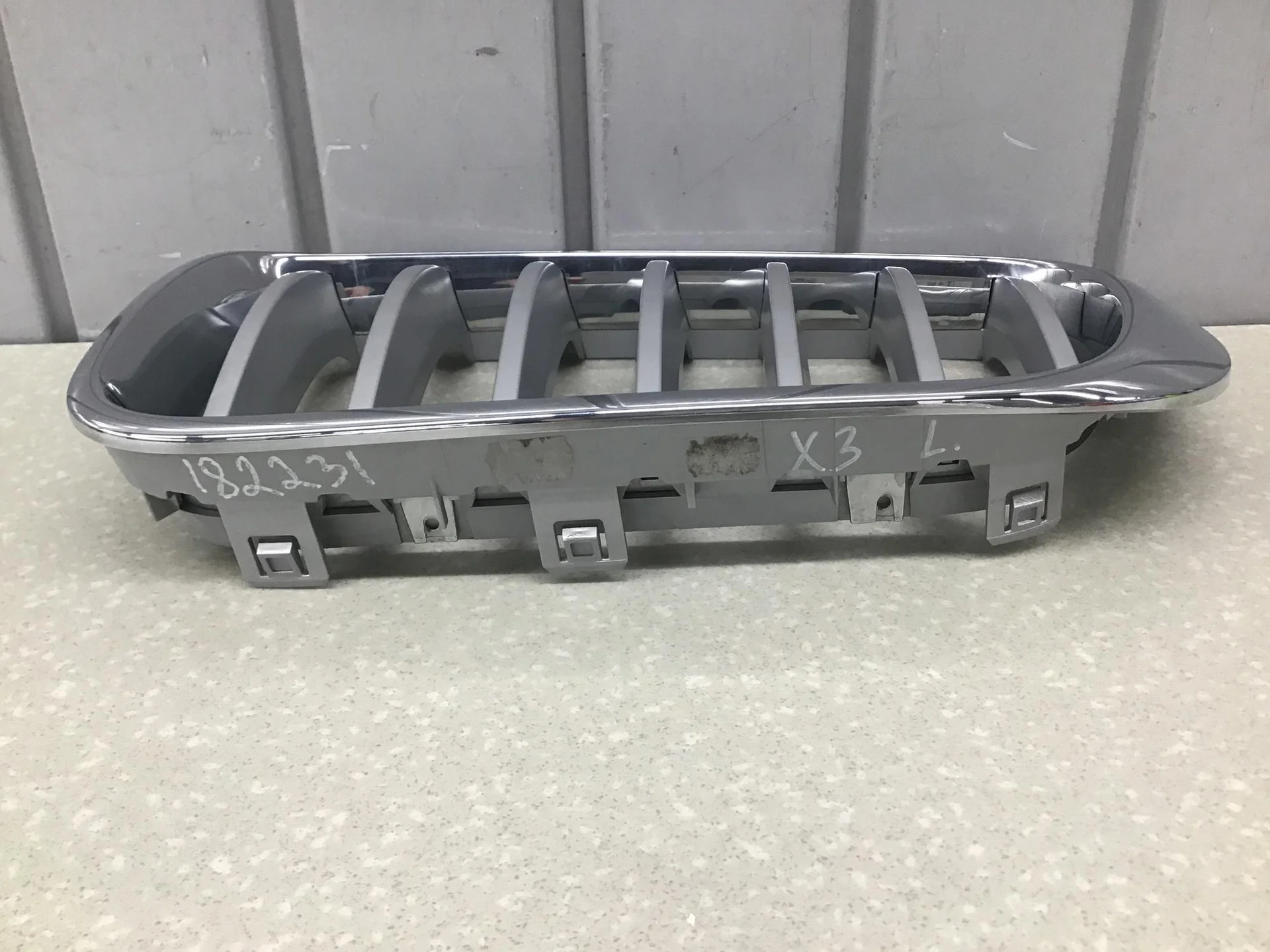 Решетка радиатора, BMW X3 F25 2010> [51117237421] - миниатюра 5