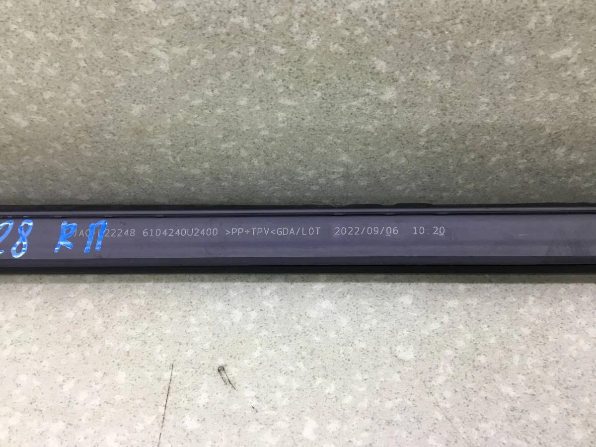 Уплотнитель стекла двери JAC JS6 2022> [6104240U2400] - миниатюра 7