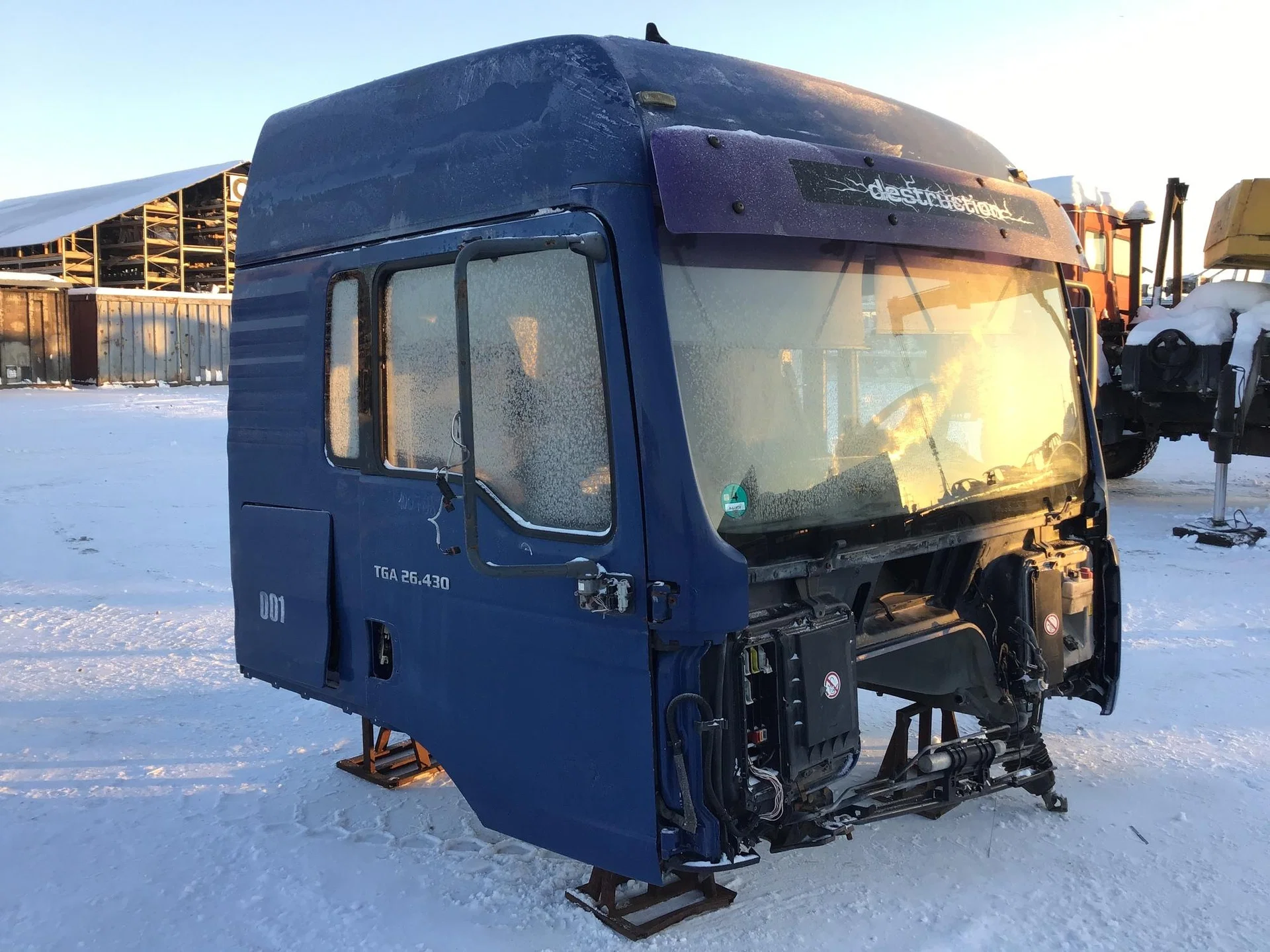 Кабина MAN 4-Serie TGA 2000-2008 [81600007915] - миниатюра 2