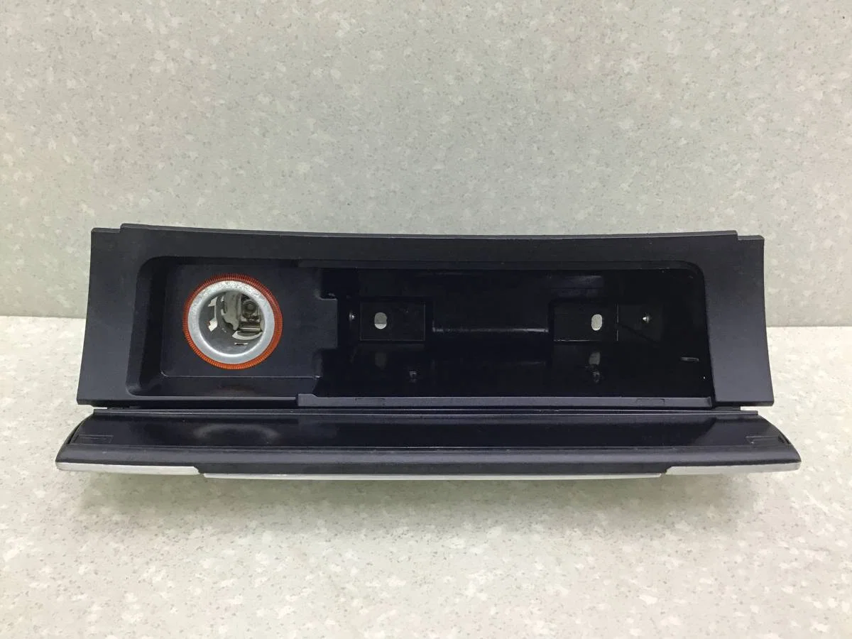 Пепельница передняя Volkswagen Passat B6 2005-2010 [3C0863284A] - миниатюра 3