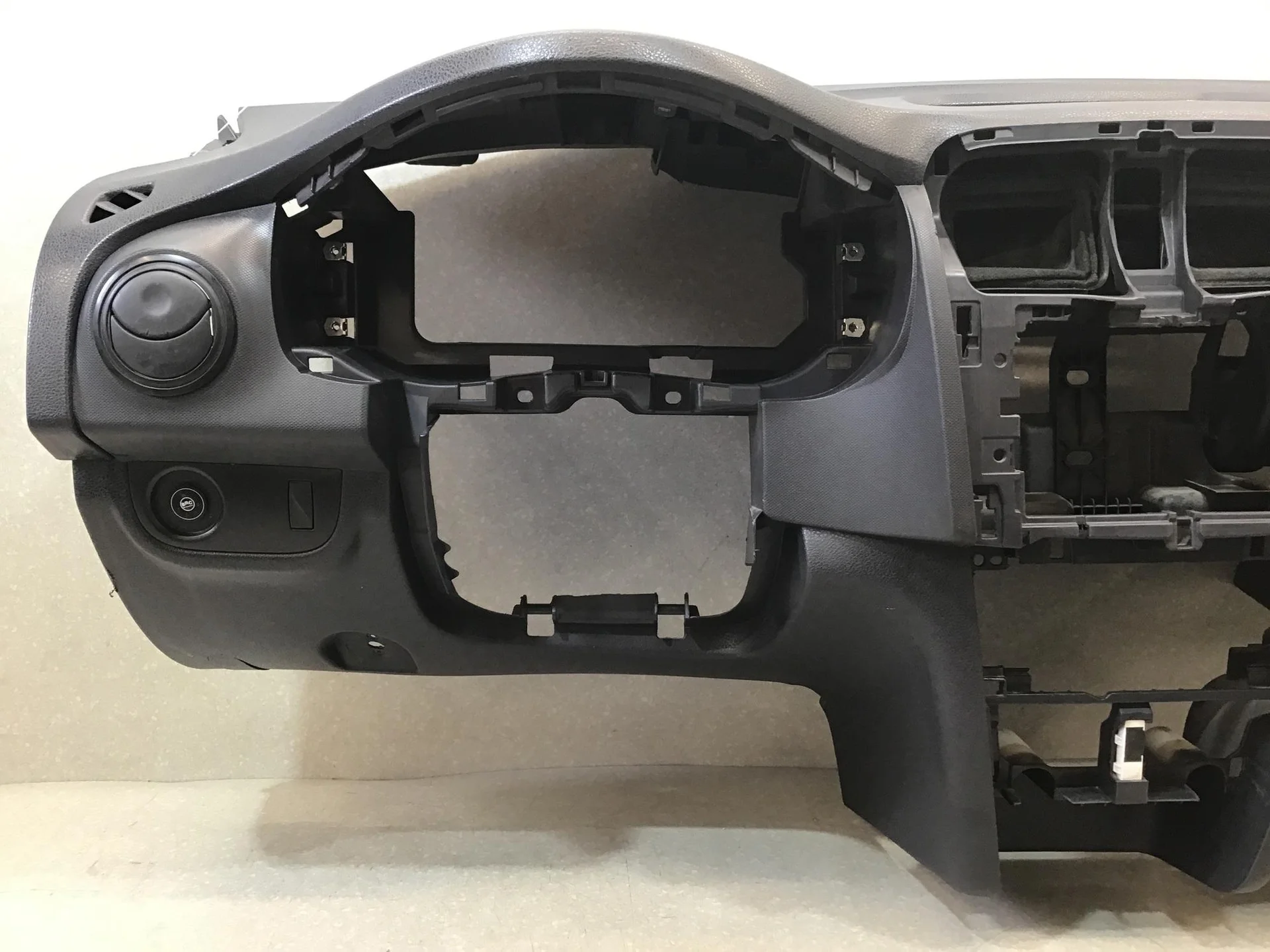 Торпедо Renault Logan (2) 2014> [681004517R] - миниатюра 6