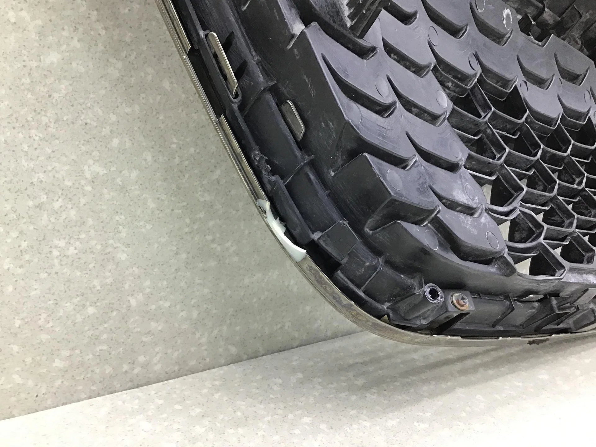 Решетка радиатора, Kia RIO 2011-2017 [863514Y500] - миниатюра 10