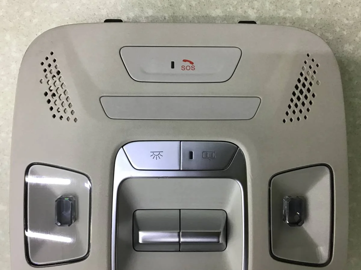Плафон салонный Chery Arrizo 8 (M1E) 2022> [605000772AA] - миниатюра 2