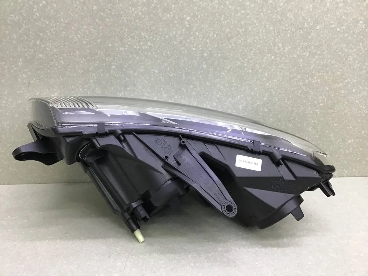 Фара правая Lada Largus (R90) 2012-2022 [8450095268] - миниатюра 7