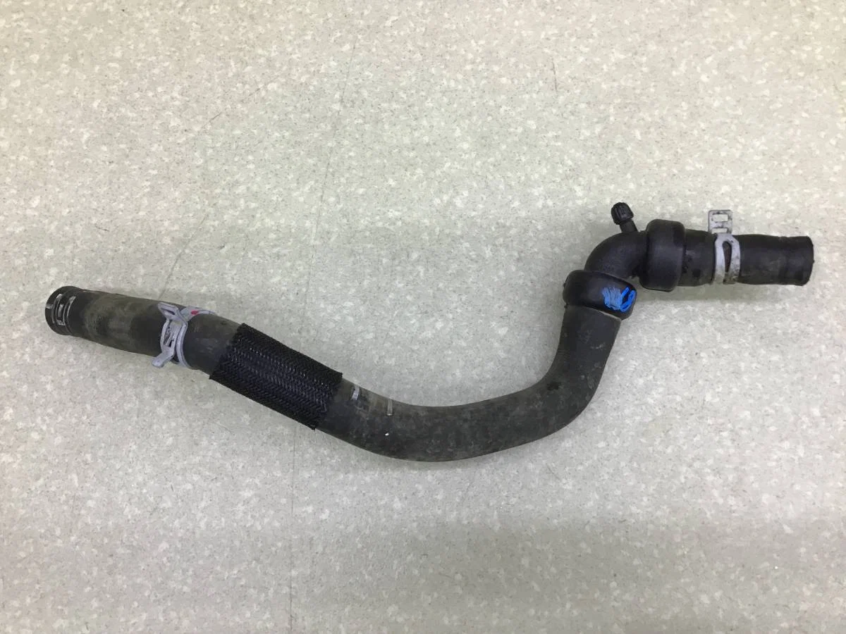 Патрубок отопителя Renault Kaptur (1) 2016-2022 [924101862R] - миниатюра 2