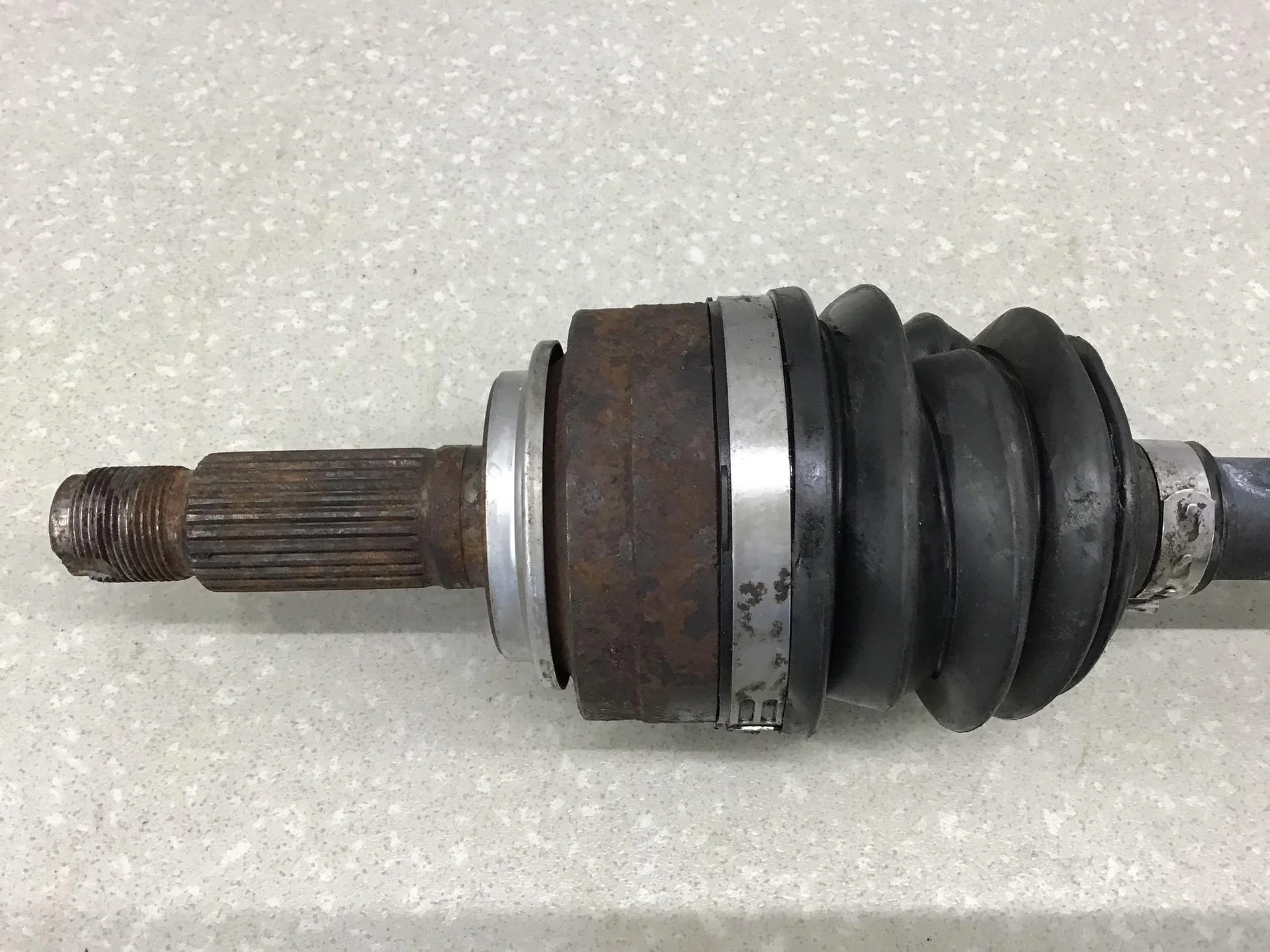 Полуось задняя правая, Honda Legend 2006-2011 [42310SJA003] - миниатюра 3