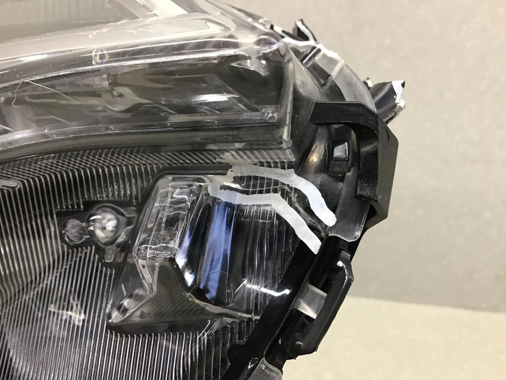 Фара правая Toyota Rav 4 (A40) 2013> [8114542680] - миниатюра 5