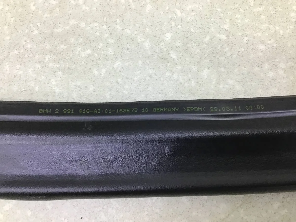 Уплотнитель капота BMW X1 E84 2009-2015 [51762991416] - миниатюра 4