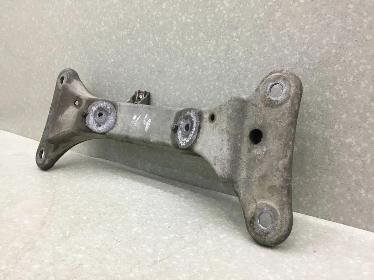 Кронштейн КПП BMW X1 E84 2009-2015 [22316778059] - миниатюра 3
