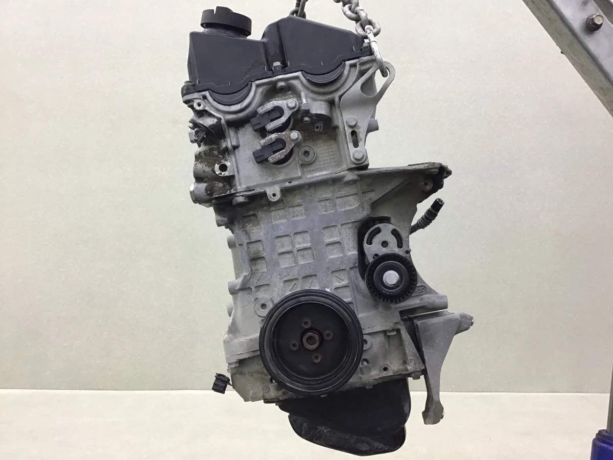 Двигатель BMW X1 E84 2009-2015 [11002447704] - миниатюра 2