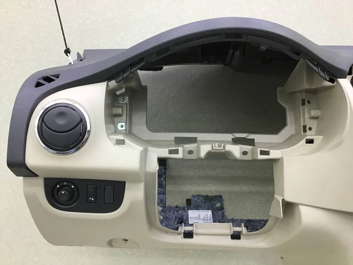 Торпедо Renault Logan (2) 2014> [681004123R] - миниатюра 7