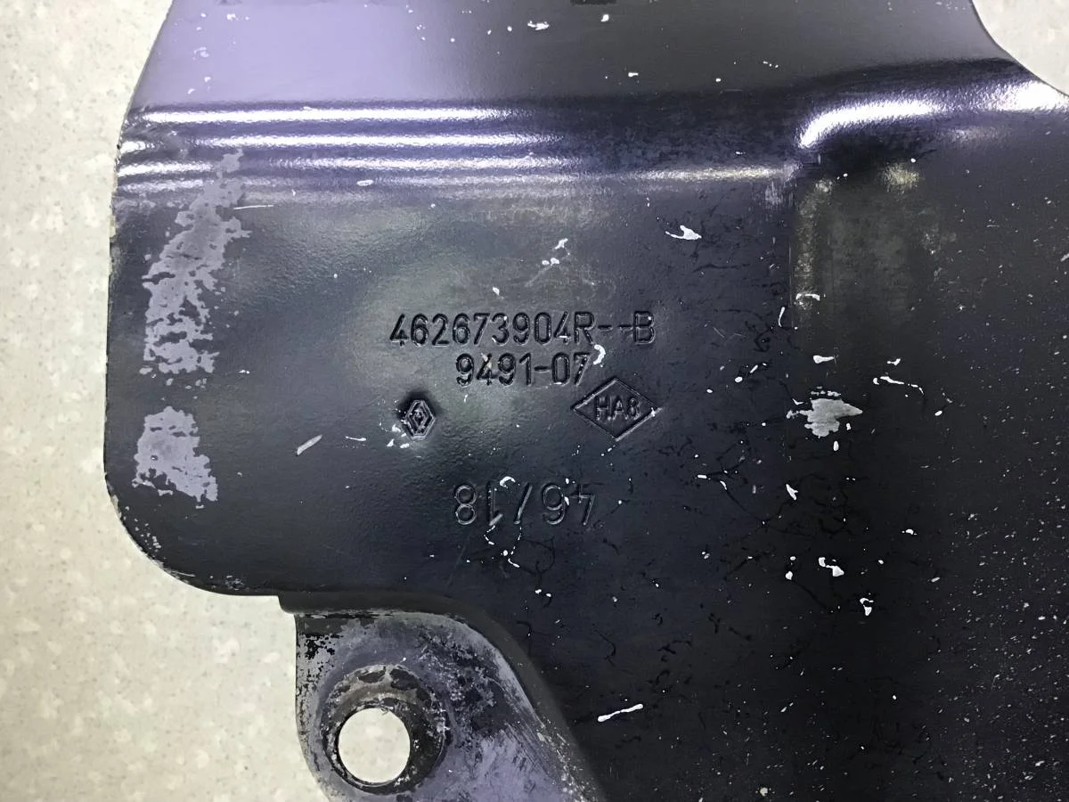 Защита антигравийная Renault Duster (HS) 2010-2021 [462673904R] - миниатюра 4