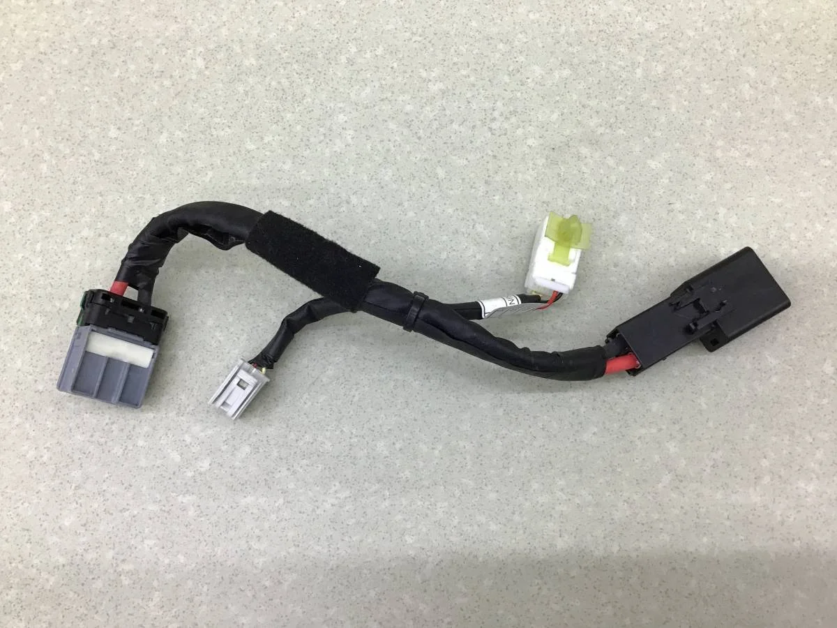 Проводка (коса) Hyundai i40 (VF) 2011> [3Z56396600] - миниатюра 2