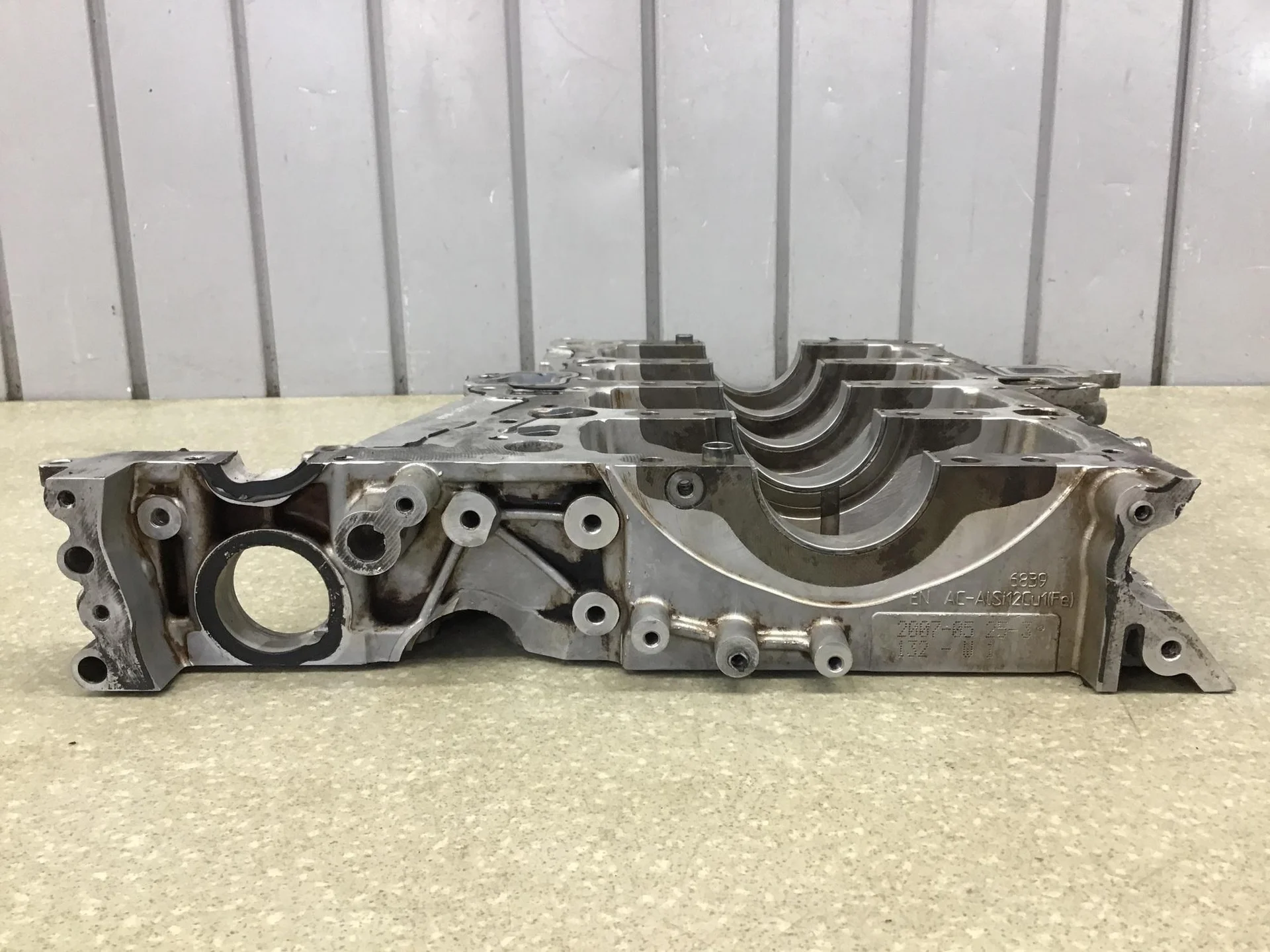 Постель коленвала Volkswagen Touareg (7L) 2002-2010 [079103032BM] - миниатюра 6