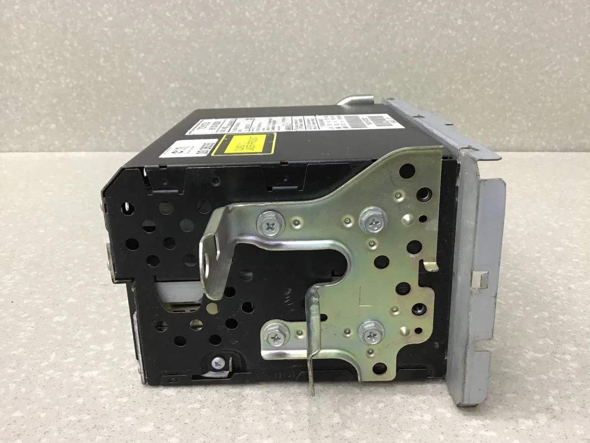 Магнитола Toyota Auris (E150) 2006-2012 [8612002520] - миниатюра 2