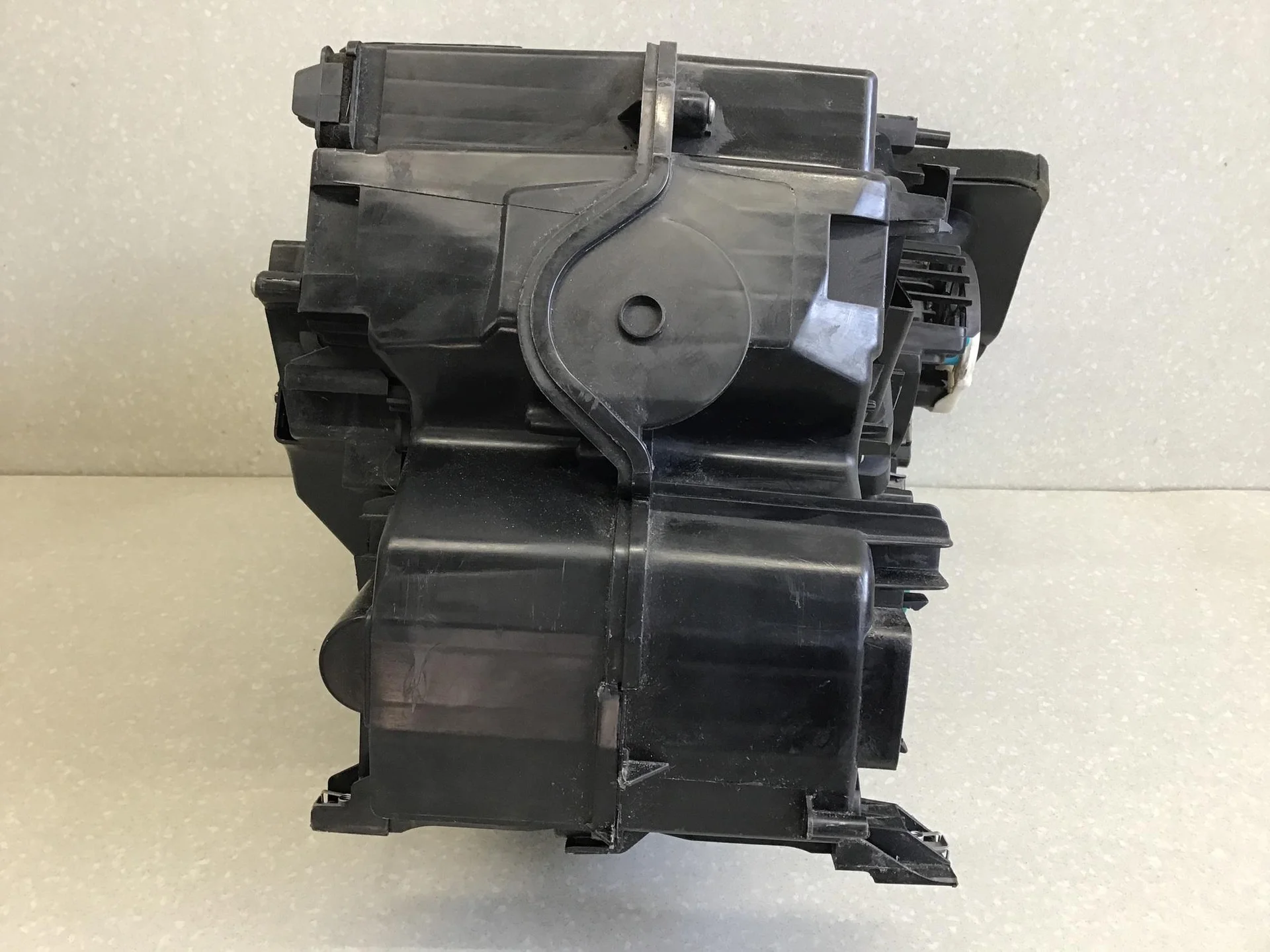 Корпус отопителя, Renault Sandero 2009-2014 [ 271108477R] - миниатюра 3